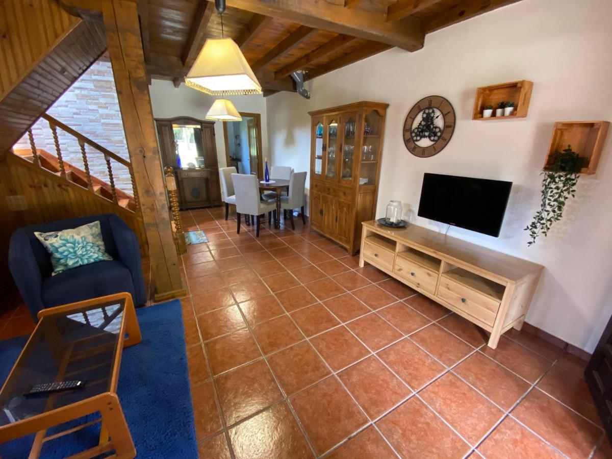 Apartamentos San Juan 1 Lledias エクステリア 写真